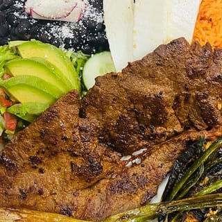 Bistec Dinner