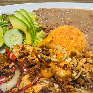 Alambre Dinner